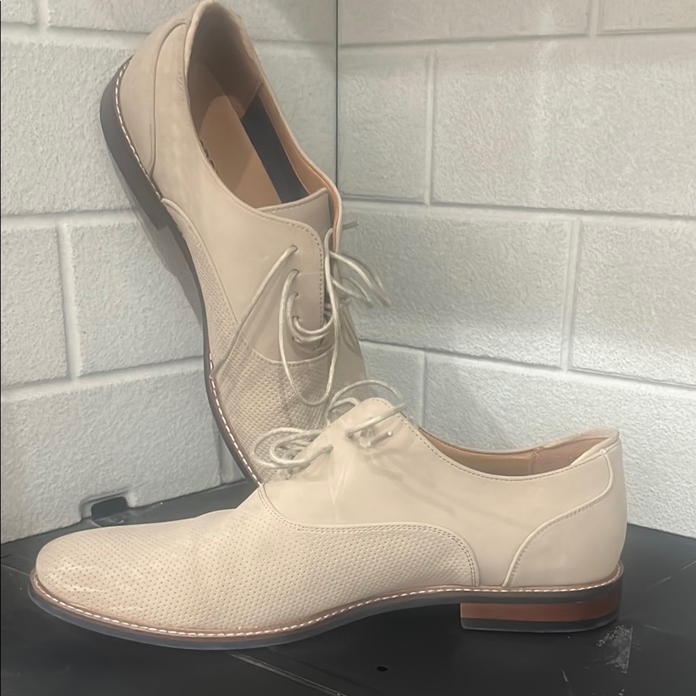 Men's Cream Leather Dress Shoes